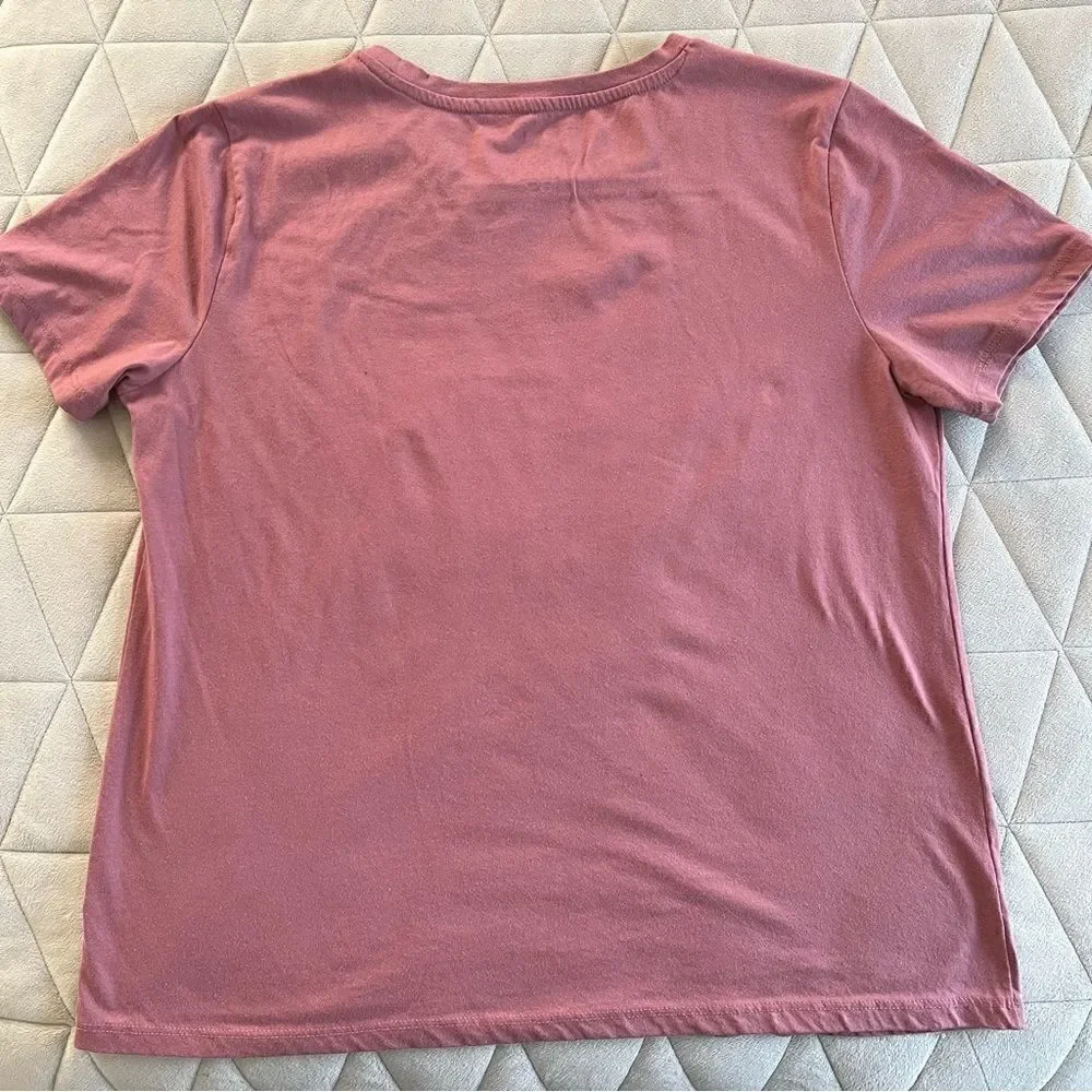 Nine West Women’s Graphic Crewneck Tee ‘ Mom Game Strong ‘ Rose Color Size Large
